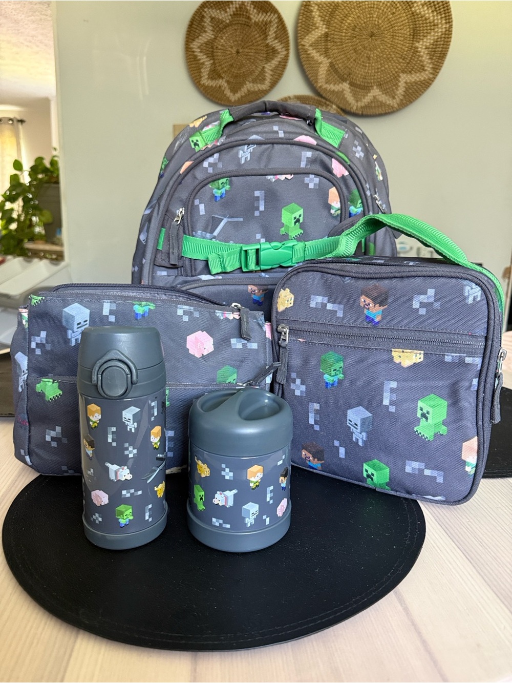 Mackenzie Minecraft Large backpack 5 piece set